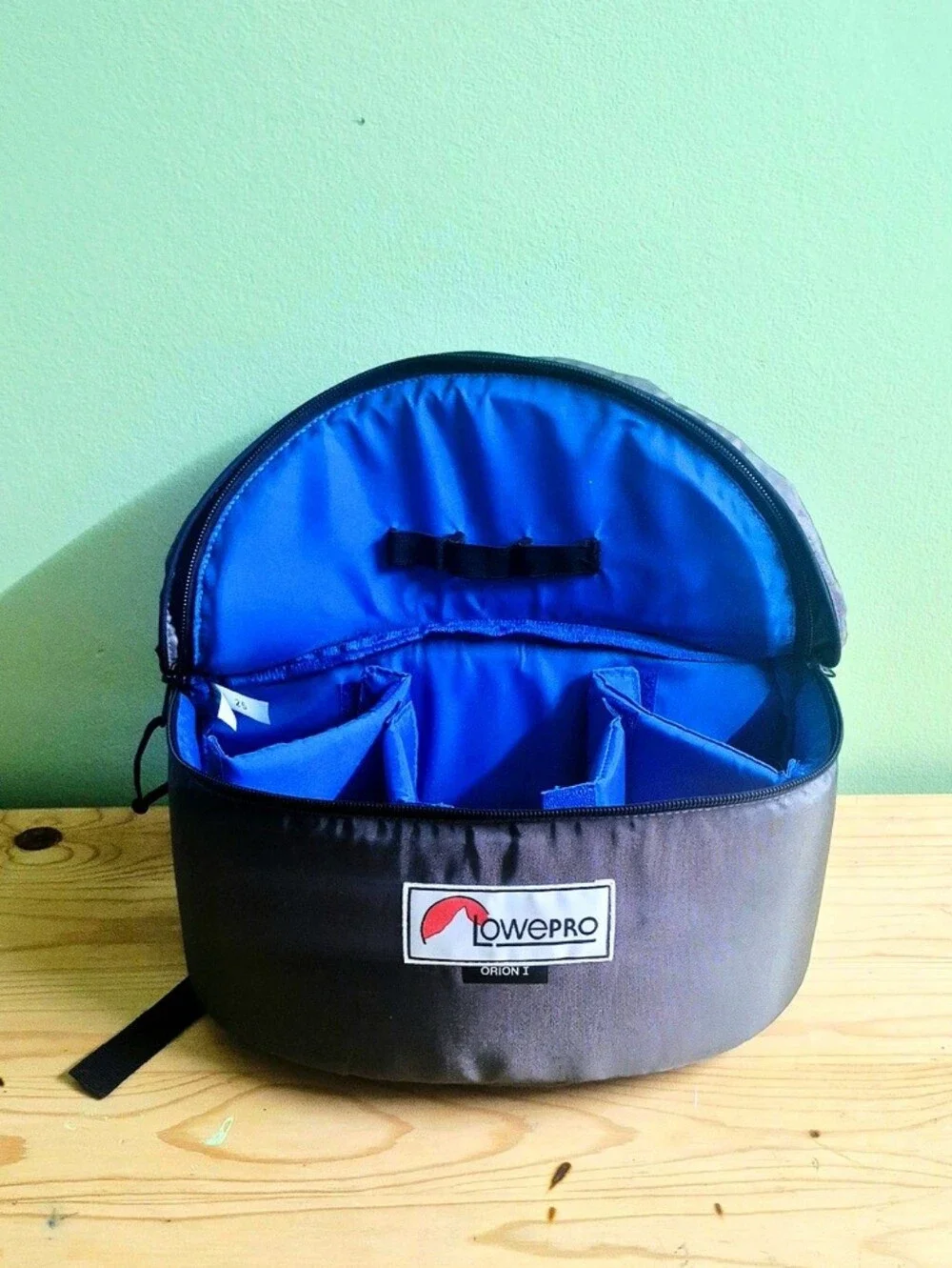 Lowepro Orion 1 Camera Waist Belt Pack – Padded Fanny Pack – Grey/Blue